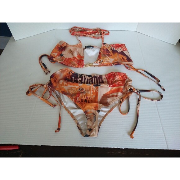 NWT Pretty Little Thing Bikini Top 10 Bottom 8 orange newspaper print ruched tie - Picture 1 of 12